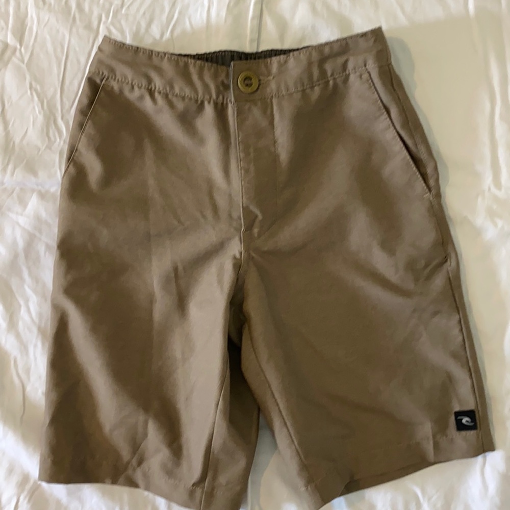 Rip Curl Boy’s Khaki shorts